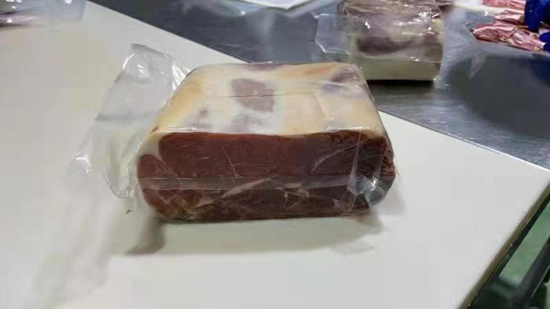 NEW Prosciutto Crudo （brick shape)