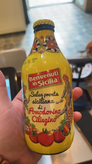 Cherry tomato pasta sauce