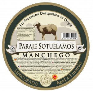Vega Mancha Manchego Cheese Semicurado (Aged 2-3 months)