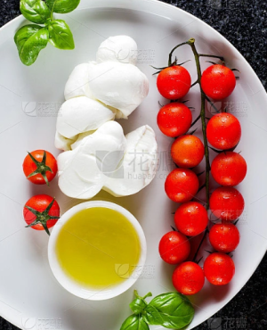 LS Mozzarella cherry size bocconcini 250g