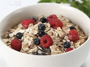 High n' Low Coconuts Cranberries Granola 250g